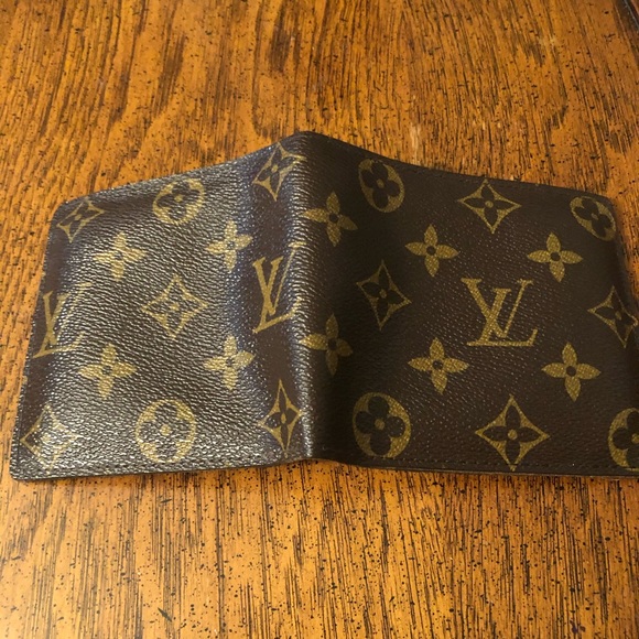 Louis Vuitton Monogram Canvas Marco Wallet - Picture 2 of 8